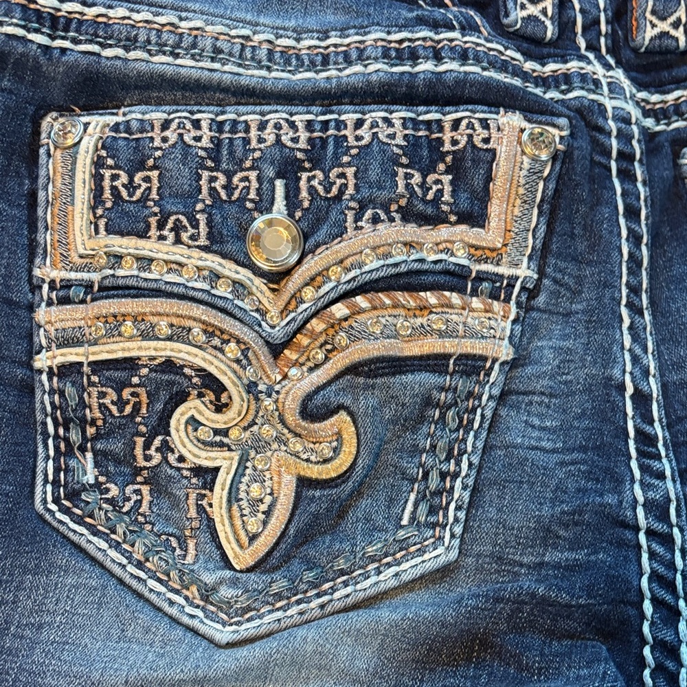 Rock Revival Jeans - Picture 9 of 10